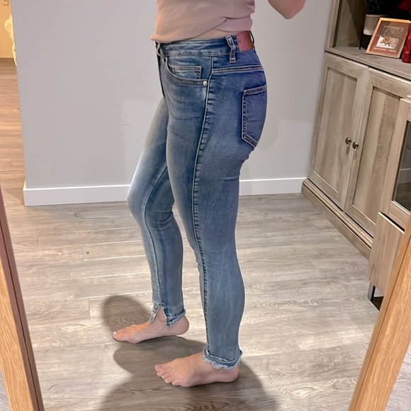 Noisy May Skinny Jeans - Picture 2 of 4